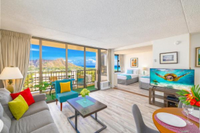Waikiki Banyan Bliss, Ocean View & Walk to Beach